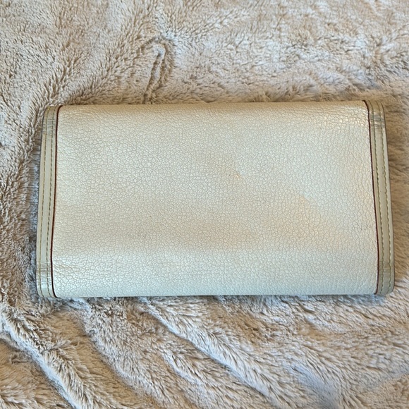 LOUIS VUITTON Suhali Porte Tresor International Trifold Wallet Ivory - Picture 2 of 12